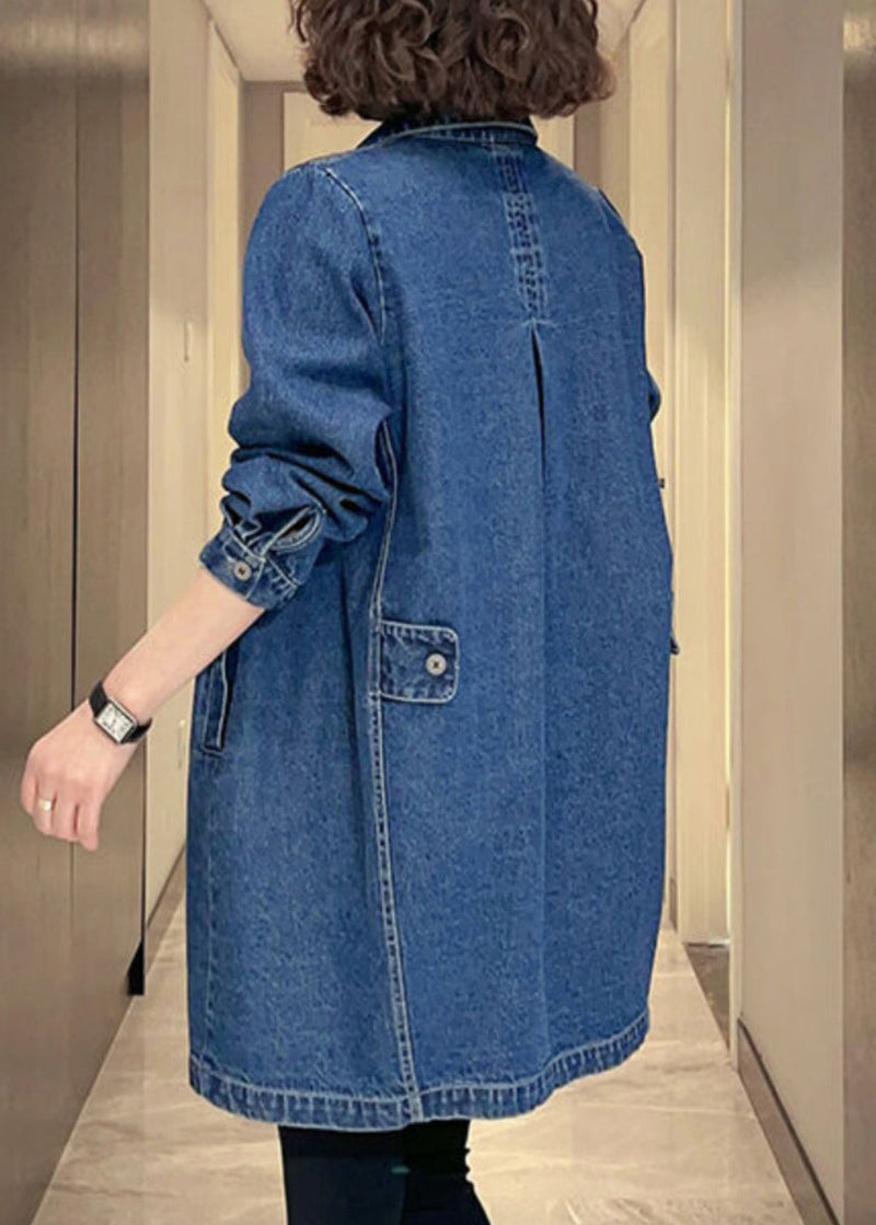 Beautifully Crafted Coat in a Classic Style