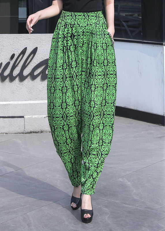 Elegantly Styled Pants for Everyday Wear