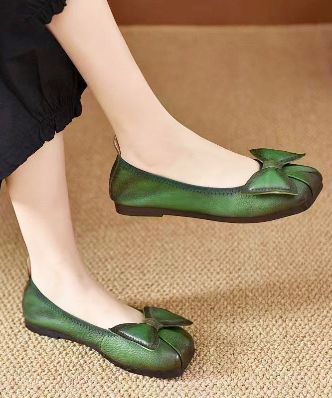 Graceful Orthopedic Flats for Modern Look