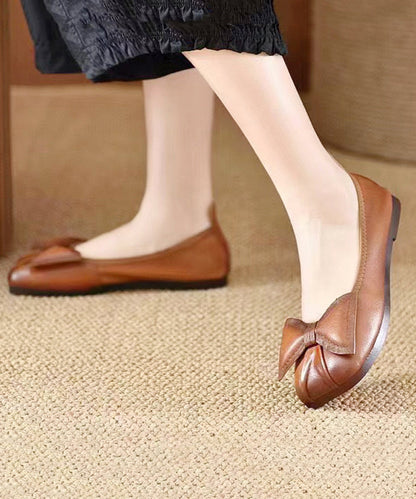 Graceful Orthopedic Flats for Modern Look