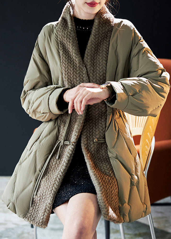 Effortlessly Elegant Jacket with a Timeless Design