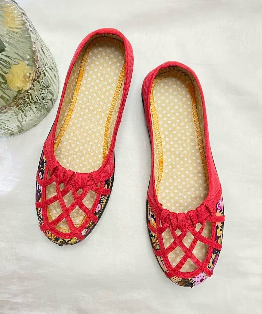 Graceful Orthopedic Shoes for Modern Look