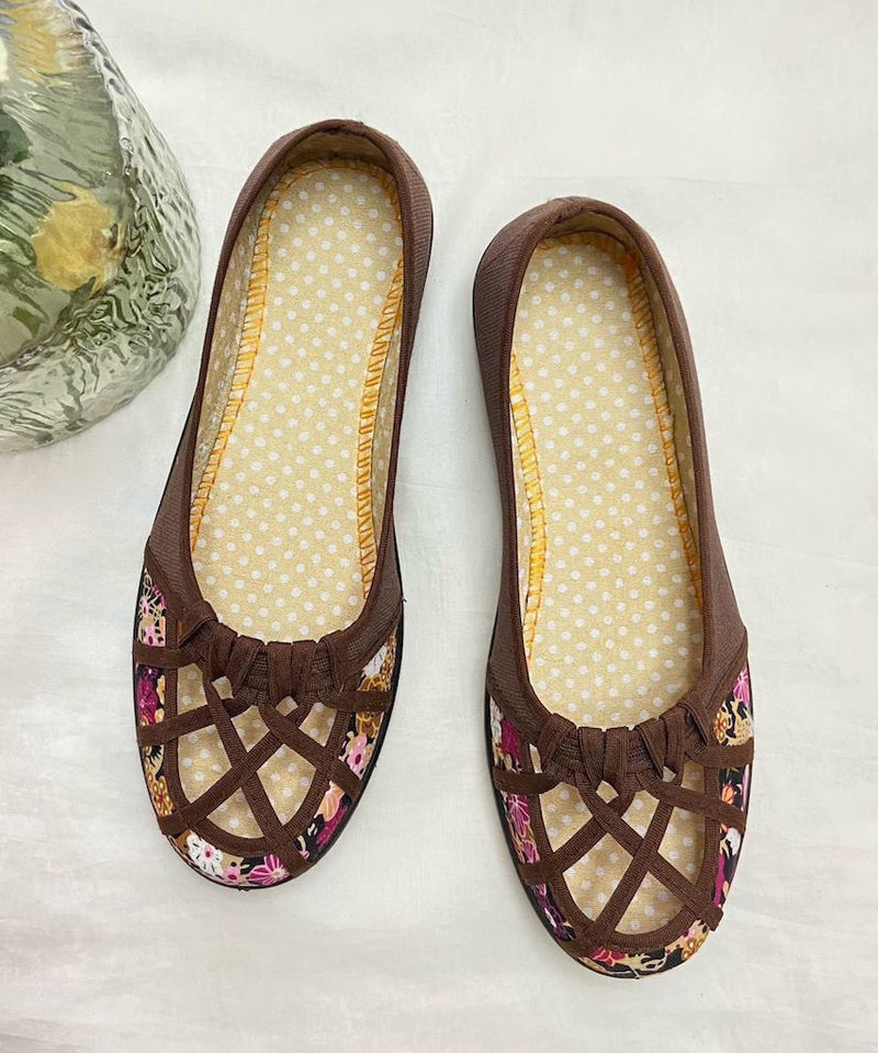 Graceful Orthopedic Shoes for Modern Look