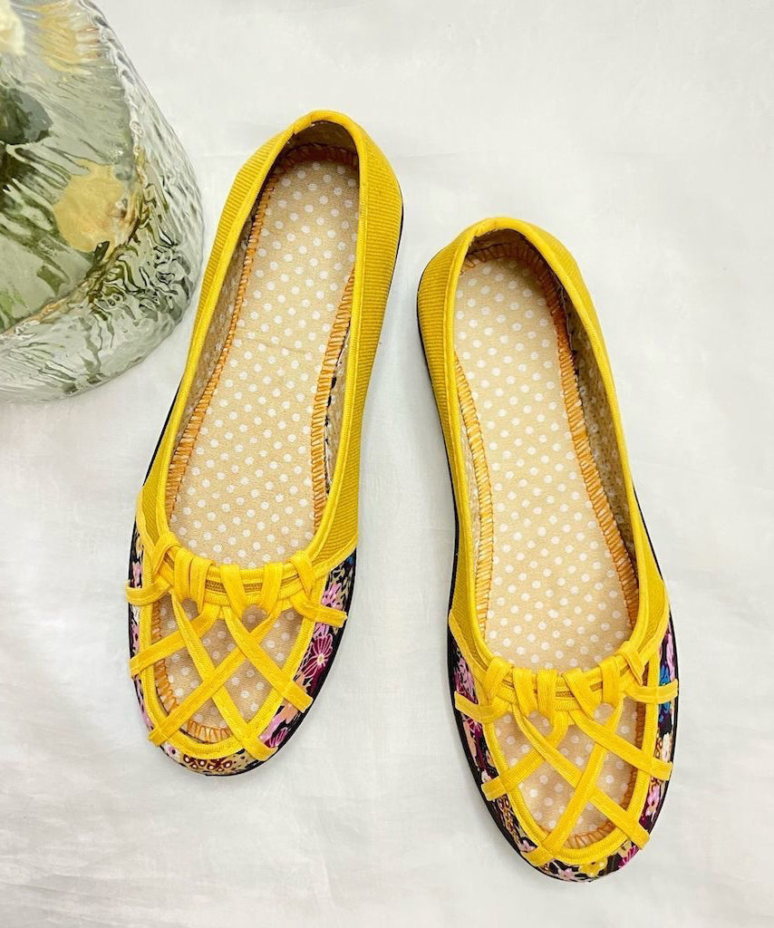 Graceful Orthopedic Shoes for Modern Look