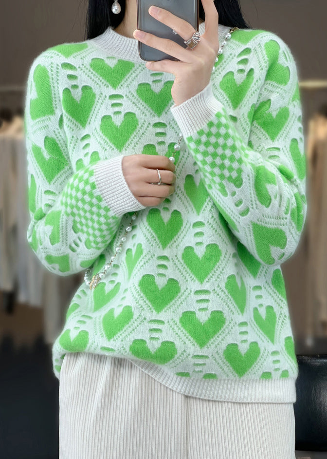 Polished Top with an Effortless Classic Look