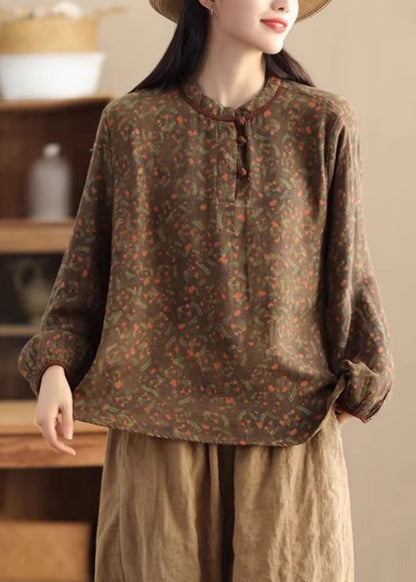 Classic Vintage Shirt with a Flattering Fit