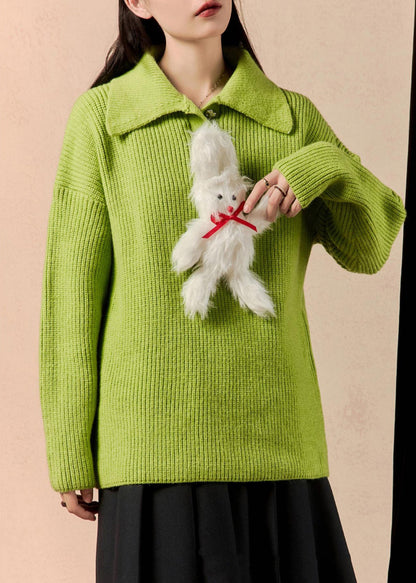 Effortlessly Elegant Sweater with a Timeless Design