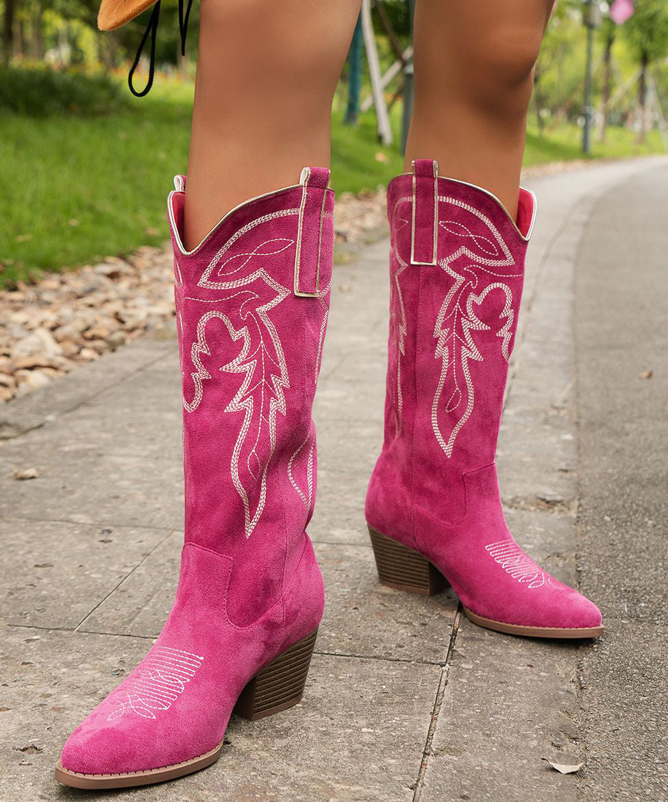 Graceful Orthopedic Boots for Modern Look