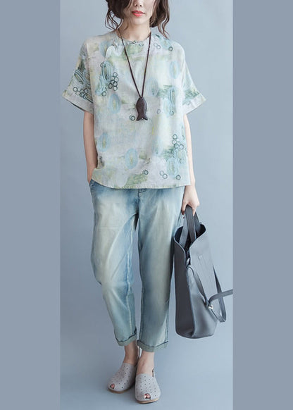Effortlessly Elegant Blouse with a Timeless Design