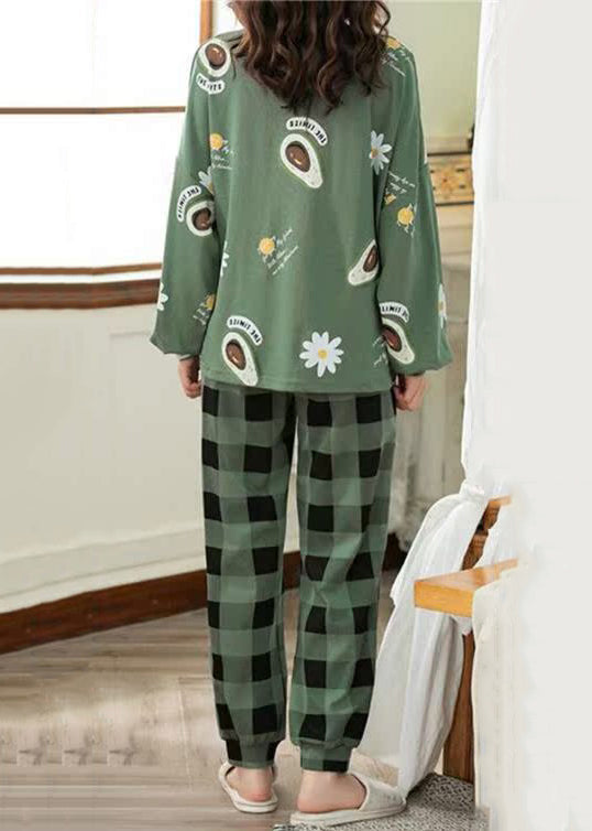 Beautifully Finished Pants in a Timeless Design