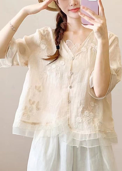 Classic Vintage & Enduringly Stylish Blouse