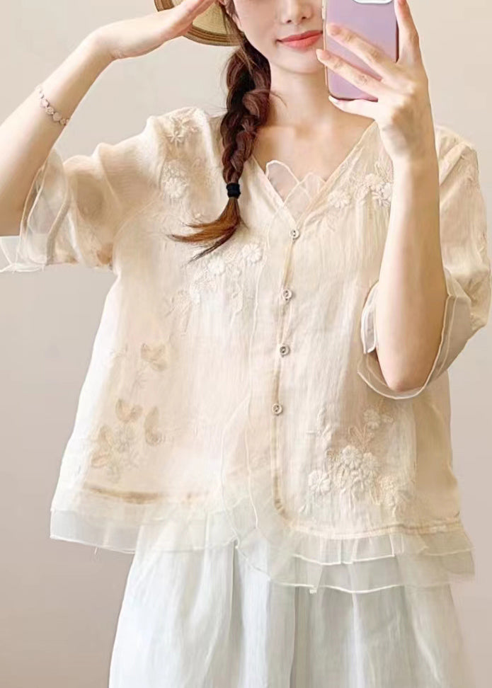 Classic Vintage & Enduringly Stylish Blouse