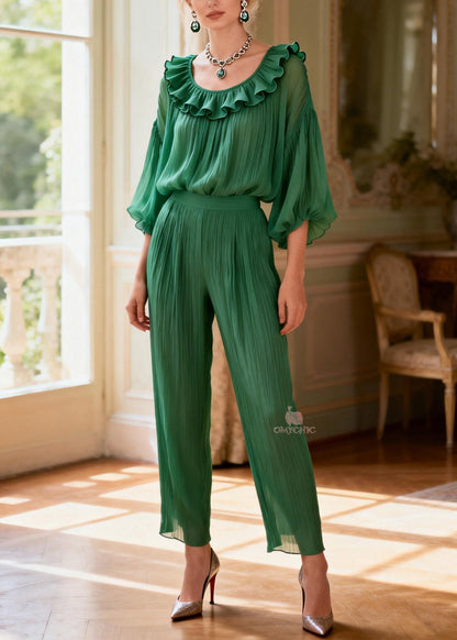 Classic Vintage & Enduringly Stylish Garment