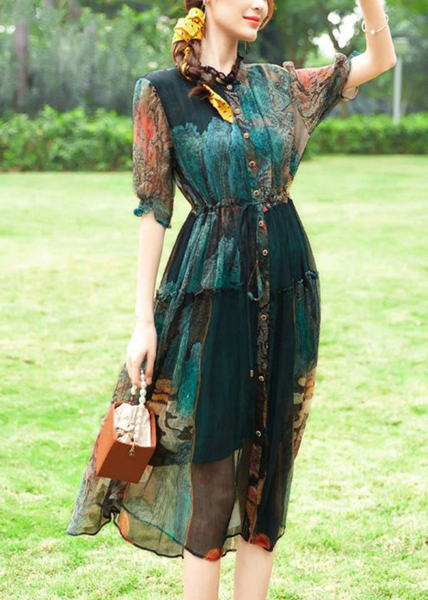 Beautifully Crafted Dress in a Classic Style
