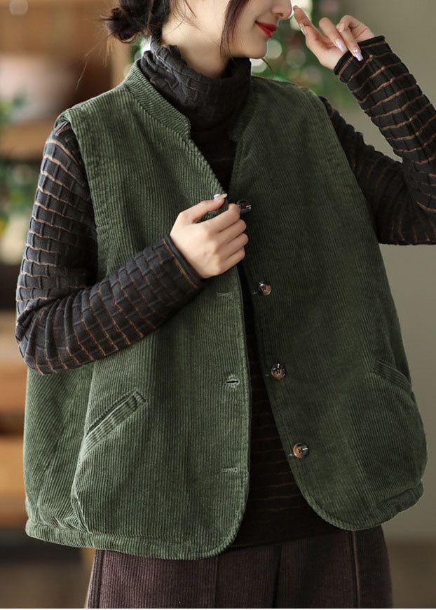 Sophisticated Garment with a Clean Classic Look