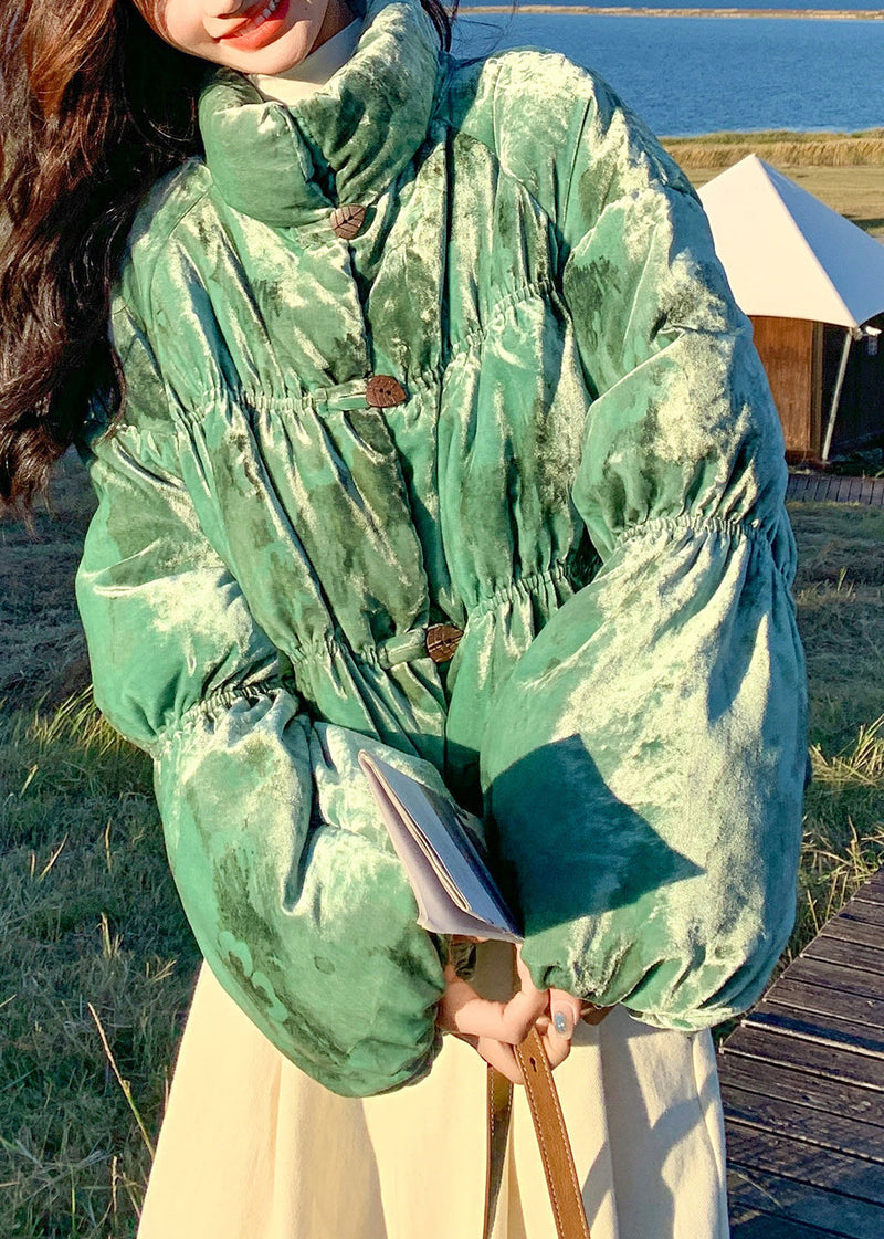 Effortlessly Elegant Jacket with a Timeless Design