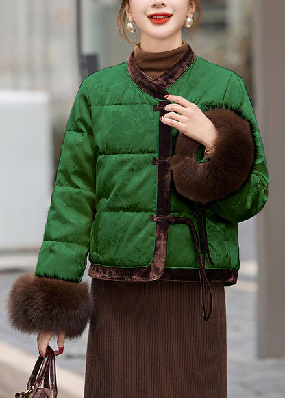 Gracefully Styled Coat for Any Occasion