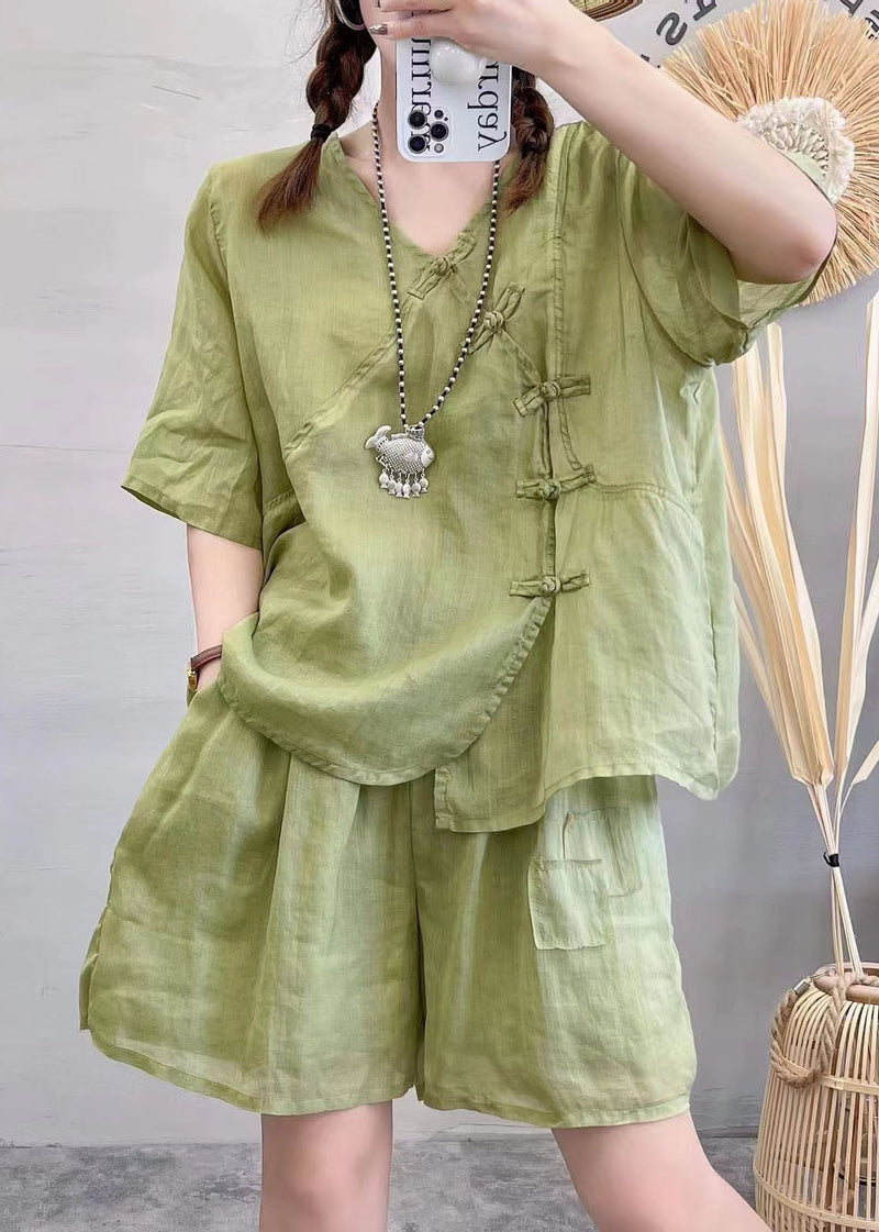 Beautifully Finished Garment in a Timeless Design