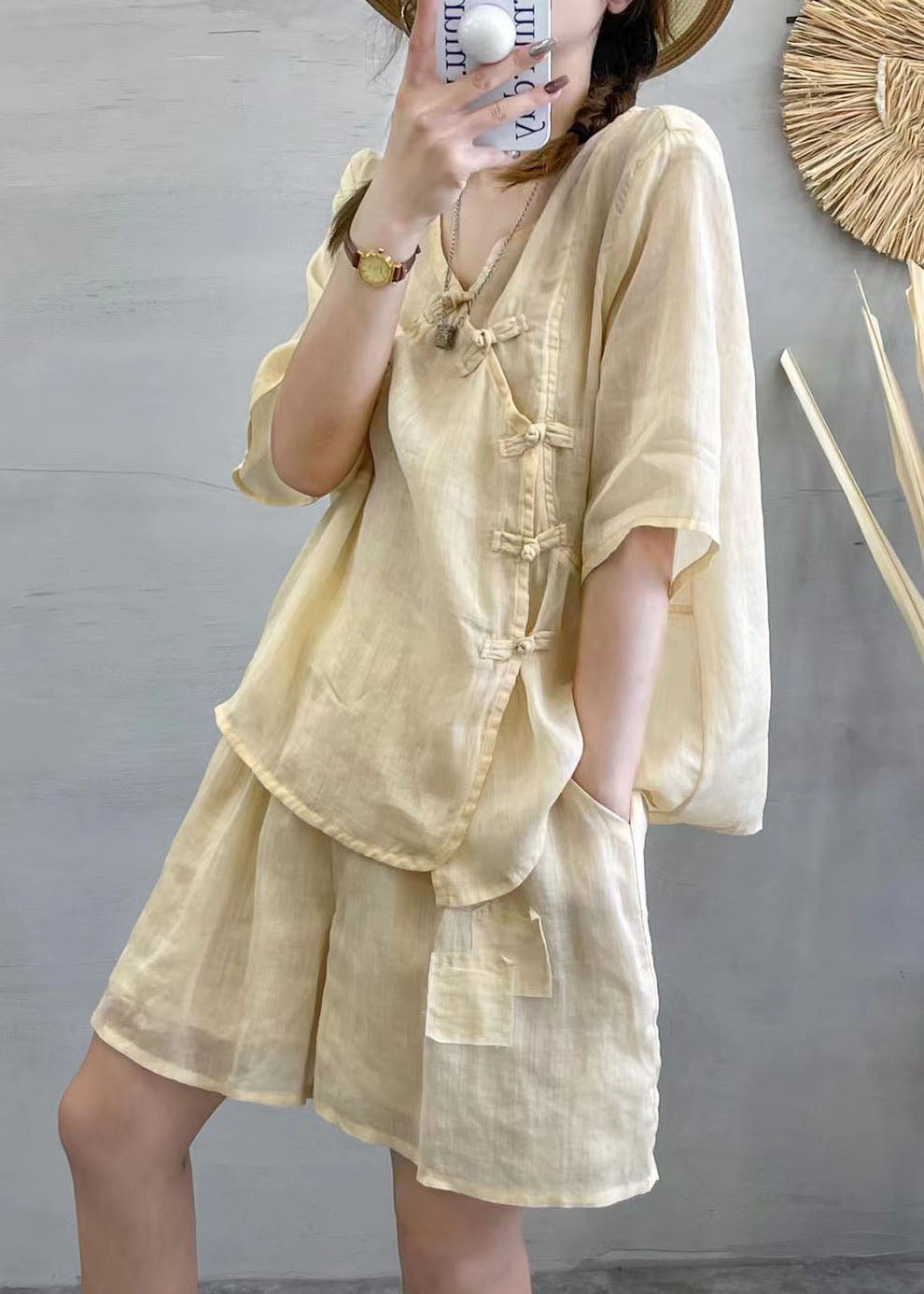 Beautifully Finished Garment in a Timeless Design