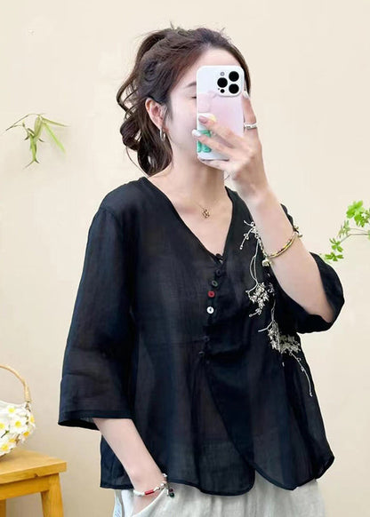 Beautifully Crafted Top in a Classic Style