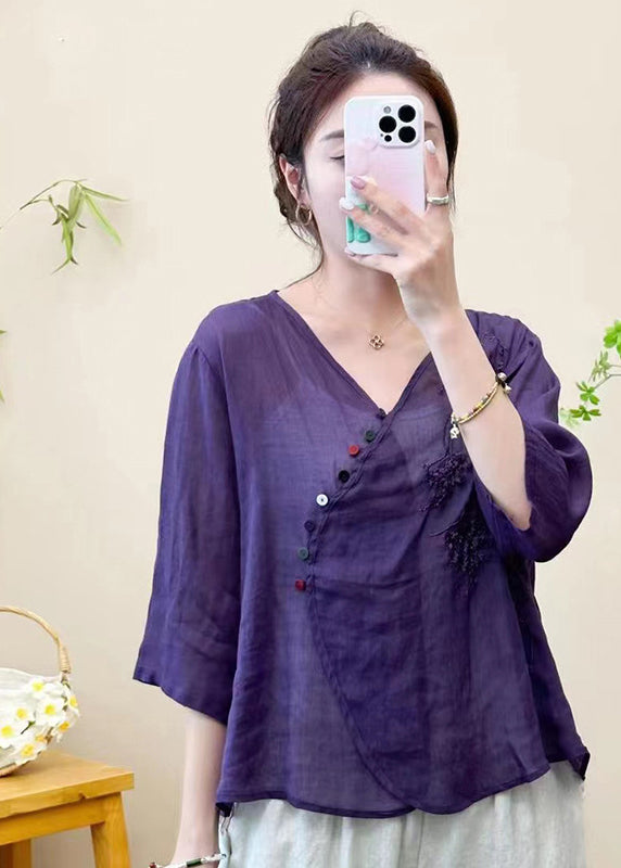 Beautifully Crafted Top in a Classic Style