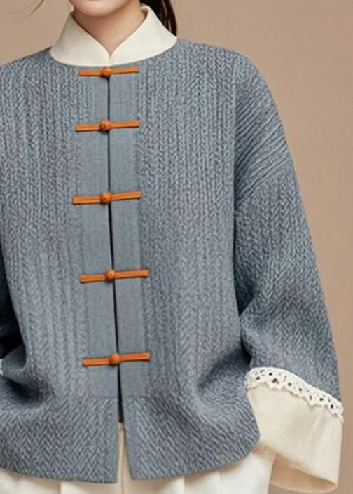 Sophisticated Coat with a Clean Classic Look