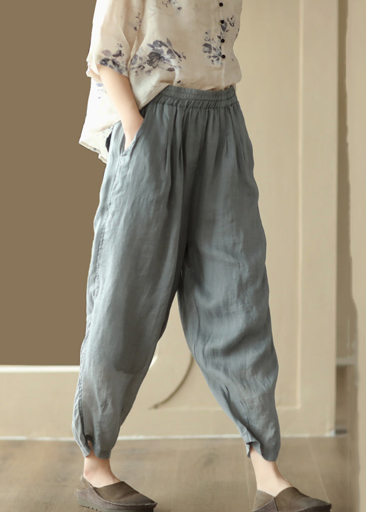 Classic Vintage Pants with a Flattering Fit
