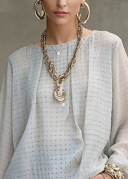 Classic Vintage & Enduringly Stylish Top