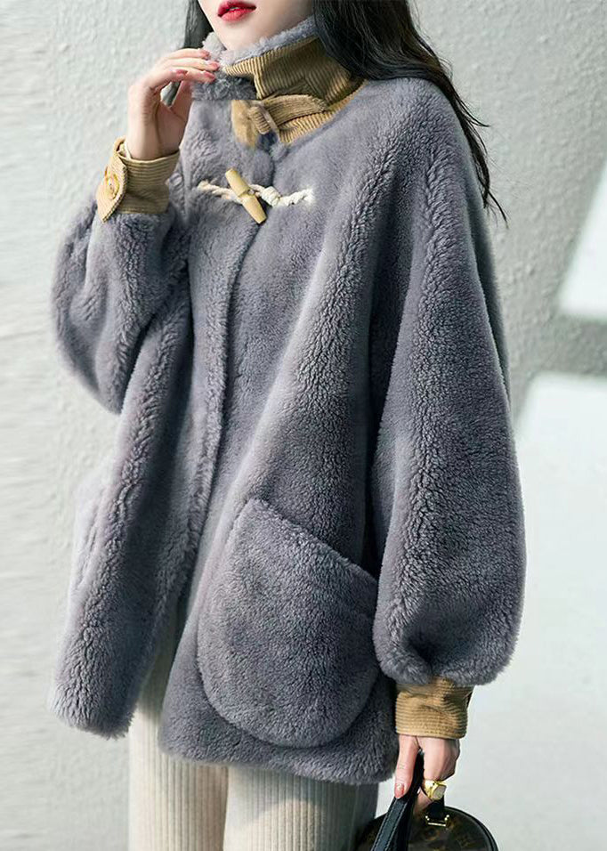 Beautifully Crafted Coat in a Classic Style
