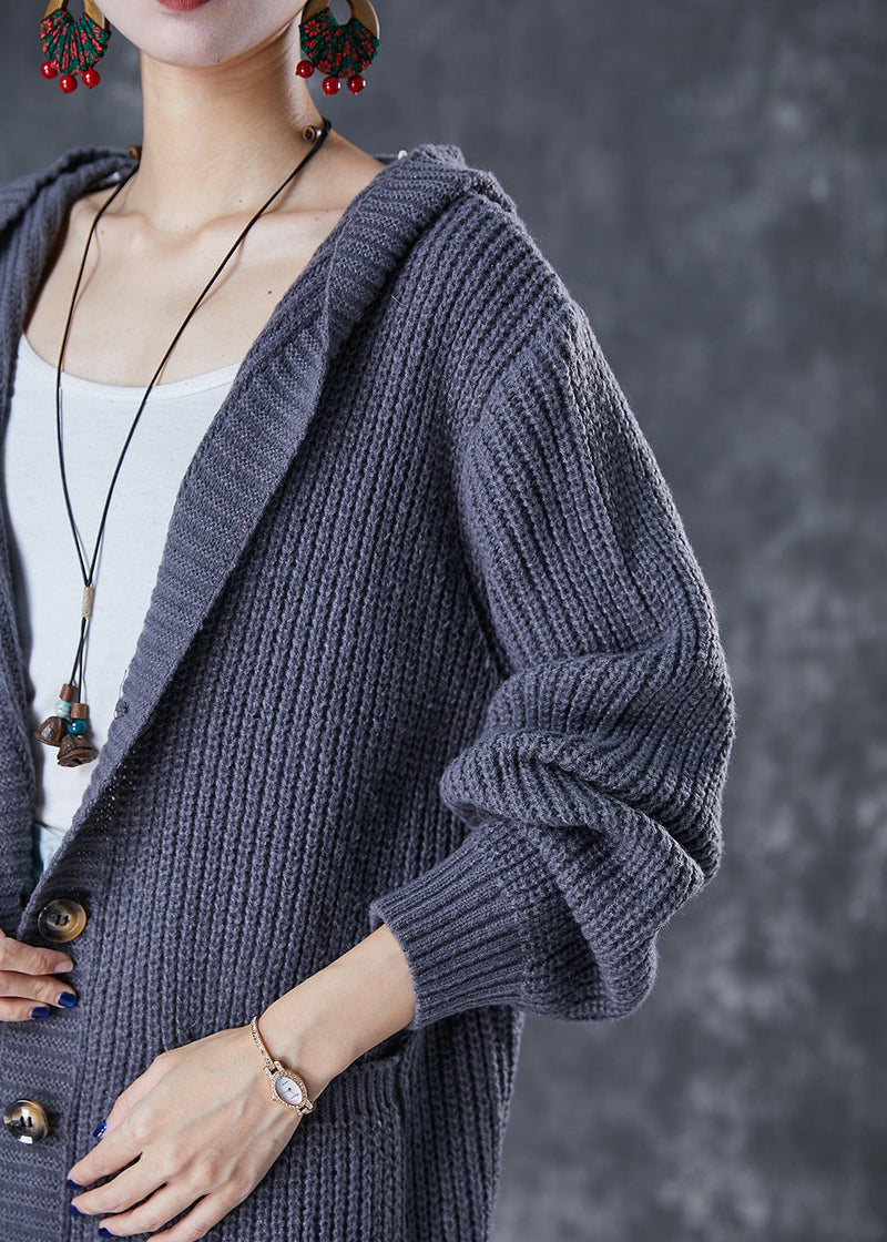 Effortlessly Elegant Cardigan with a Timeless Design