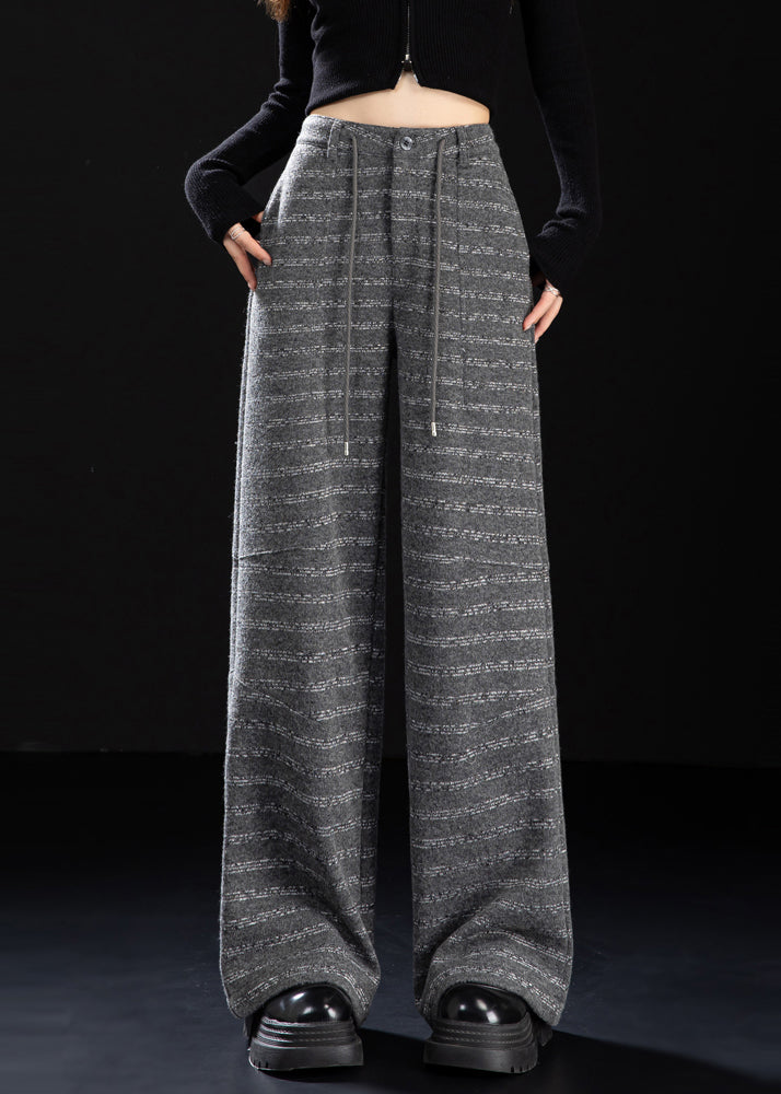 Classic Vintage Pants with a Flattering Fit