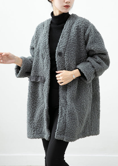 Effortlessly Elegant Coat with a Timeless Design