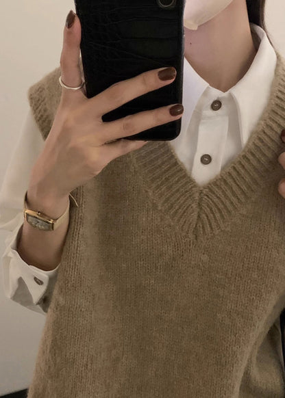 Polished Top with an Effortless Classic Look