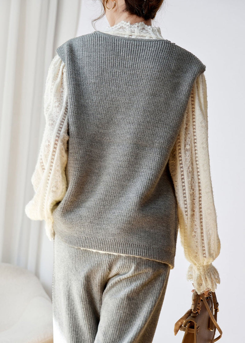 Elegantly Styled Coat for Everyday Wear