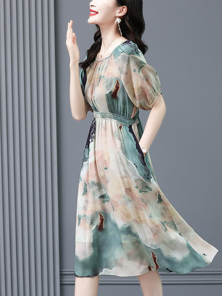 Polished Dress with an Effortless Classic Look
