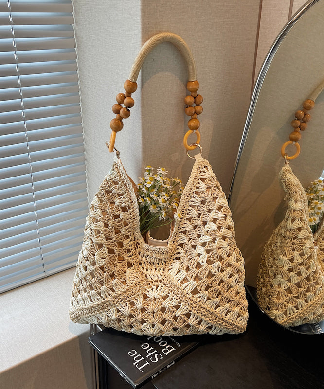 Gracefully Styled Bag for Any Occasion