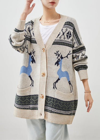 Classic Vintage Cardigan with a Flattering Fit