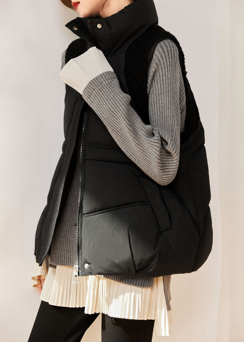 Effortlessly Elegant Coat with a Timeless Design