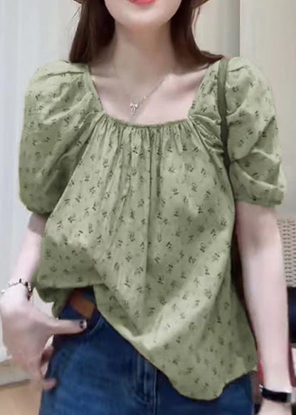 Polished Top with an Effortless Classic Look