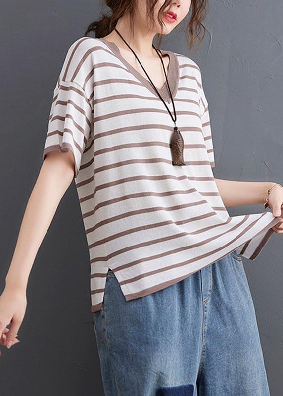 A Vintage Style Top with Delicate Timeless Details