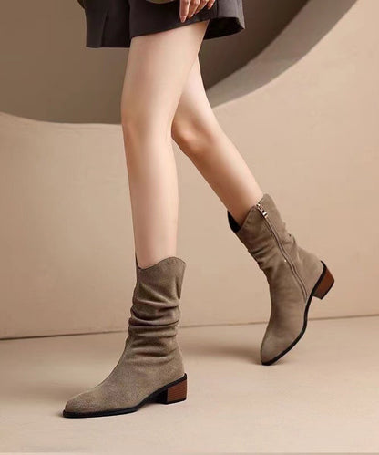 Graceful Orthopedic Boots for Modern Look