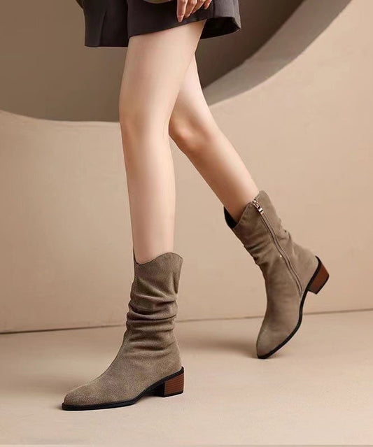 Graceful Orthopedic Boots for Modern Look