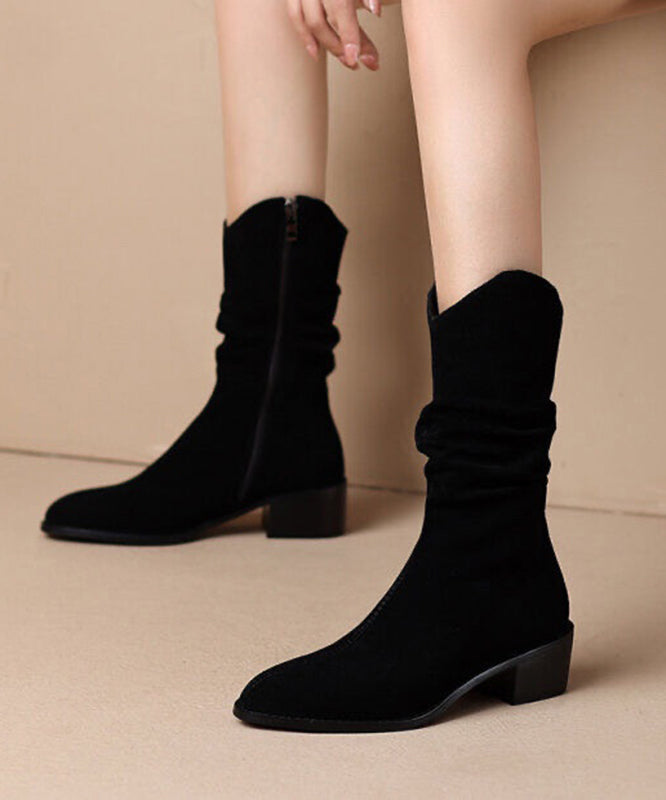 Graceful Orthopedic Boots for Modern Look