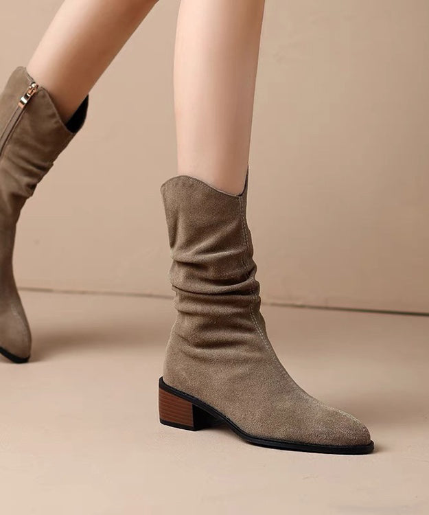 Graceful Orthopedic Boots for Modern Look