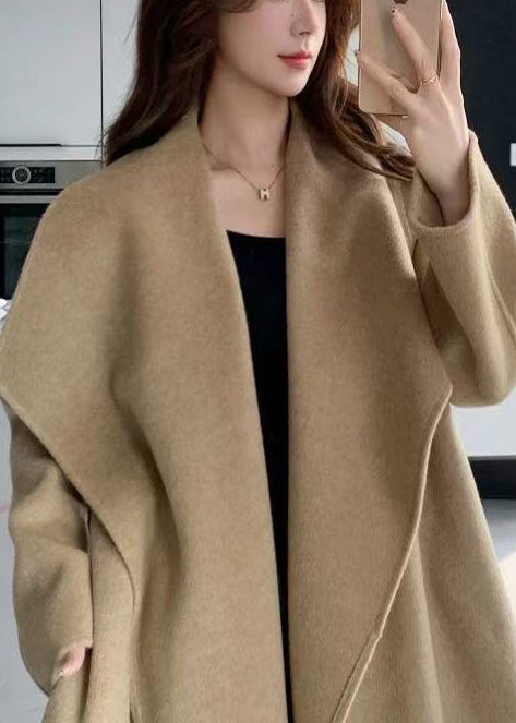 Classic Vintage & Enduringly Stylish Coat
