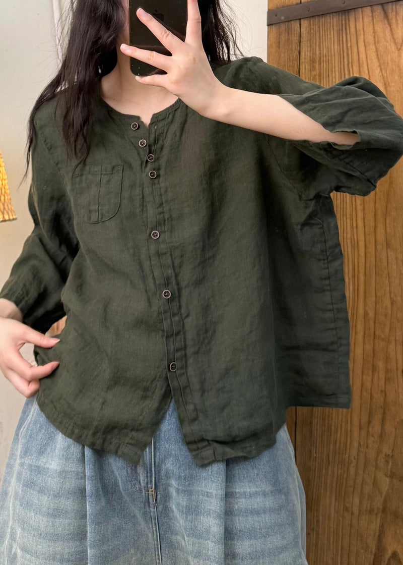 Effortlessly Elegant Blouse with a Timeless Design