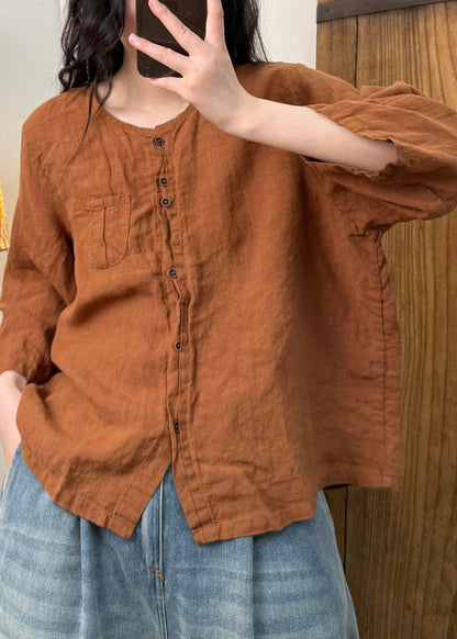 Effortlessly Elegant Blouse with a Timeless Design
