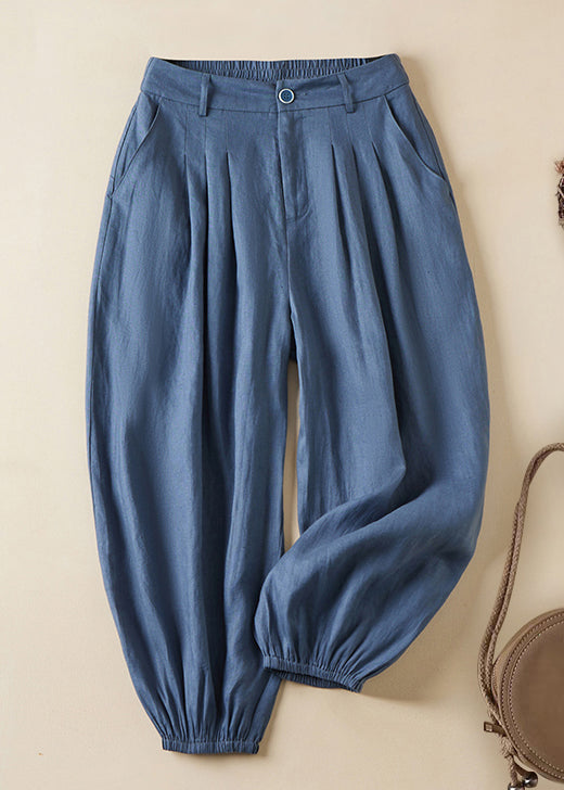 Effortlessly Elegant Pants with a Timeless Design