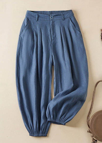 Effortlessly Elegant Pants with a Timeless Design