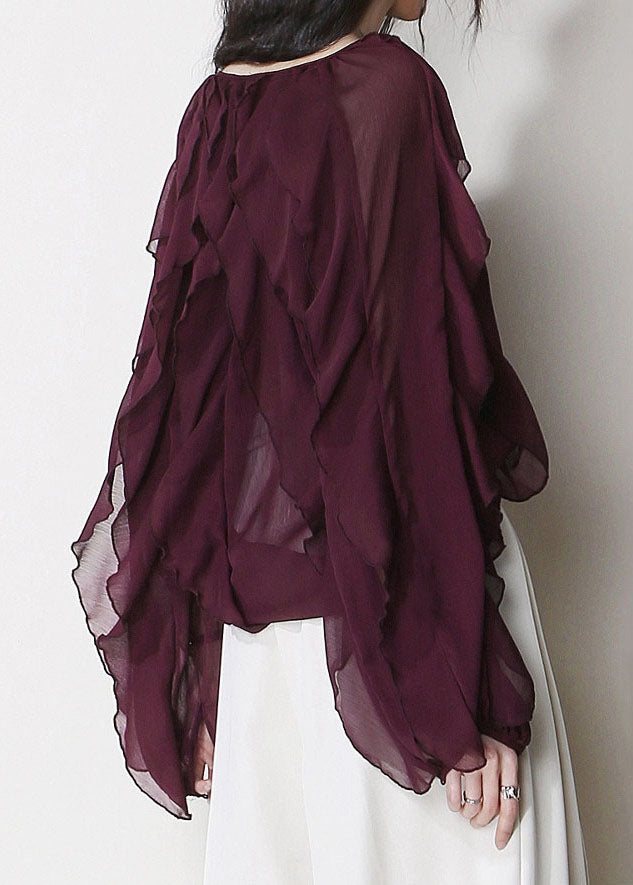 Classic Vintage Blouse with a Flattering Fit